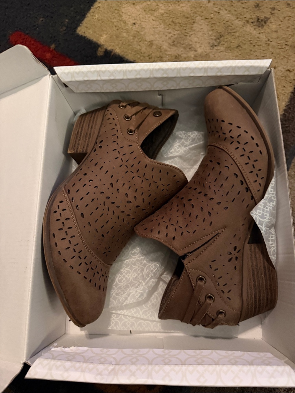 Daisy Fuentes Taupe Brown Perforated Ankle Booties